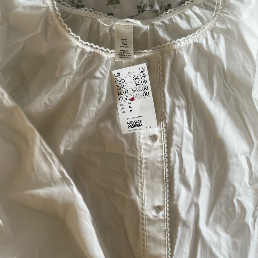 H&M White Long Sleeve Dress